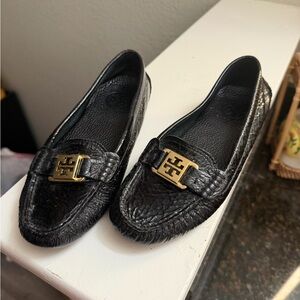 Tory Burch Women’s Size 5.5 Textured Black Leather Driver Loafers